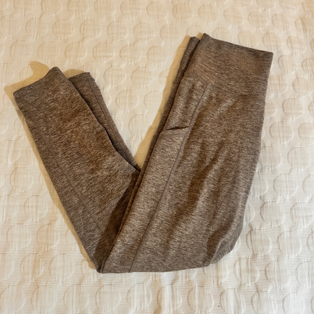 OFFLINE By Aerie The Hugger High Waisted Pocket Legging